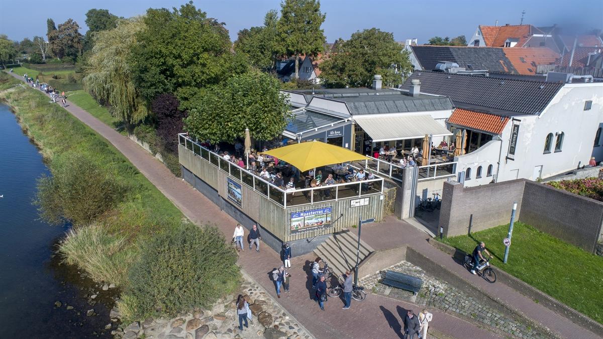 de dijk in Arcen
