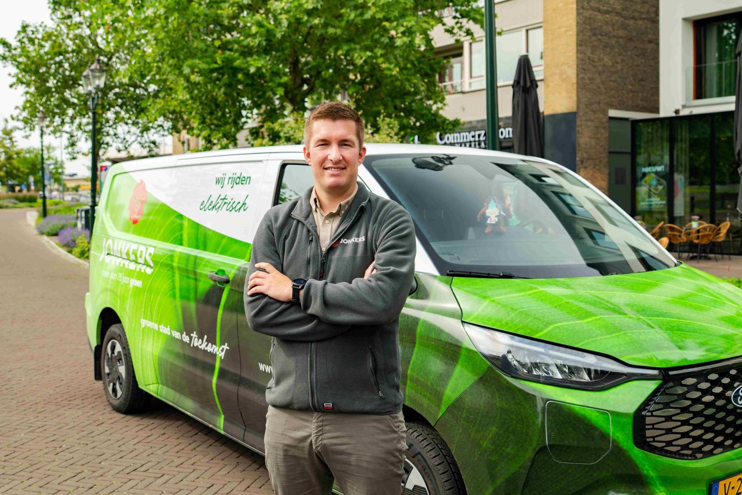 de elektrische bus van Jonkers groen