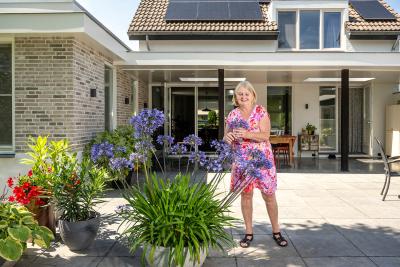 Ria in de tuin