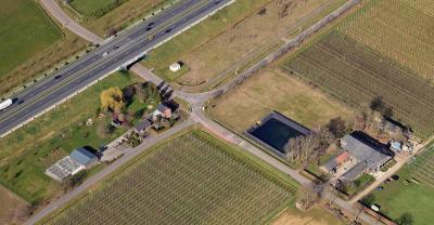 luchtbeeld van de poldersweg en broekstraat in belfeld